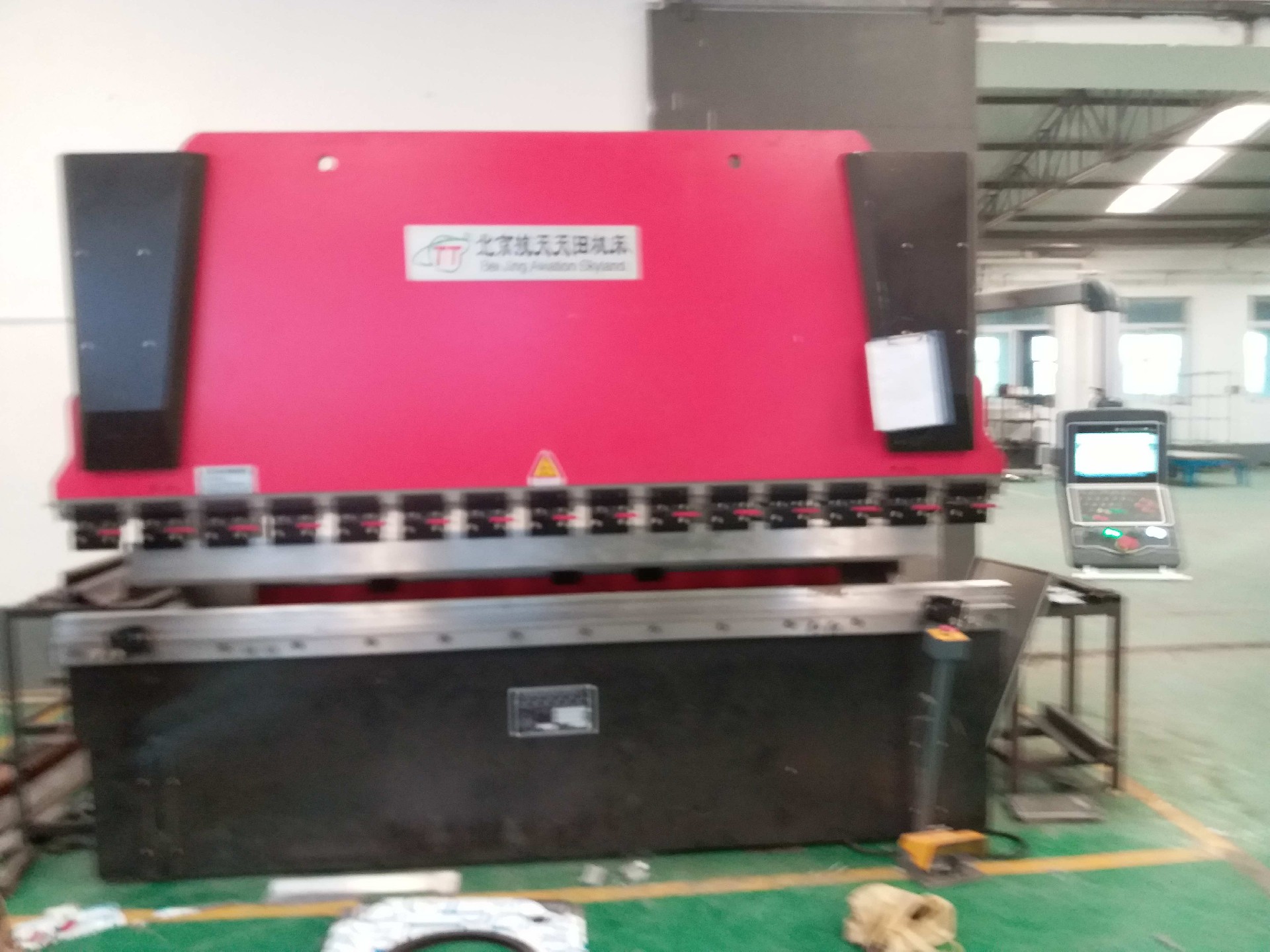 1688543121127797.jpg 數控折彎機5.jpg